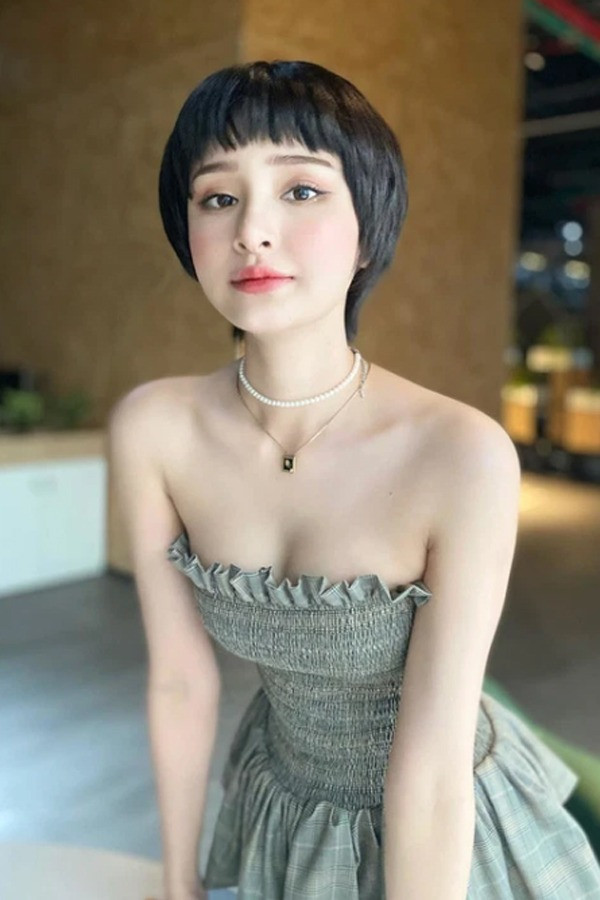 Khán giả không còn dễ dãi với những nghệ sĩ gây tranh cãi về đạo đức. Khán giả không còn dễ dãi với những nghệ sĩ gây tranh cãi về đạo đức.