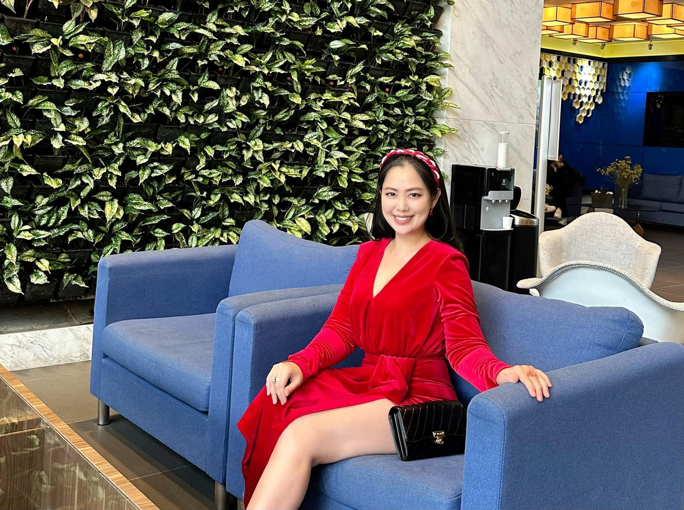 Sau khi sinh bé gái đầu lòng, diễn viên Thu Hiền gác lại đam mê diễn xuất để thu vén cho con cái. Diễn viên sinh năm 1985 bắt đầu quá trình làm mẹ đơn thân năm 29 tuổi.