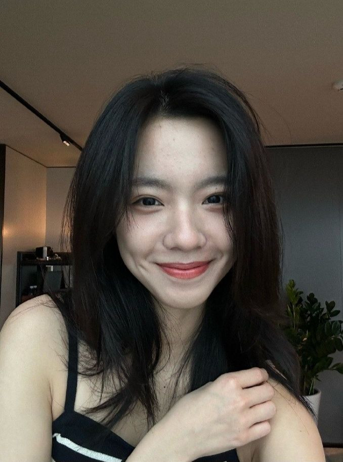 Không ít khán giả ngạc nhiên khi Trang Đạt Phi có được vai diễn điện ảnh lớn của đạo diễn Từ Khắc, bởi cô là diễn viên không mấy tiếng tăm cả về thực lực, tài nguyên lẫn nhan sắc. Tờ Sohu cho rằng diễn viên do Từ Khắc chọn ắt hẳn phải có năng lực diễn xuất, Trang Đạt Phi có sự nhất quán cao độ giữa khí chất của diễn viên và nhân vật. Không ít khán giả ngạc nhiên khi Trang Đạt Phi có được vai diễn điện ảnh lớn của đạo diễn Từ Khắc, bởi cô là diễn viên không mấy tiếng tăm cả về thực lực, tài nguyên lẫn nhan sắc. Tờ Sohu cho rằng diễn viên do Từ Khắc chọn ắt hẳn phải có năng lực diễn xuất, Trang Đạt Phi có sự nhất quán cao độ giữa khí chất của diễn viên và nhân vật.