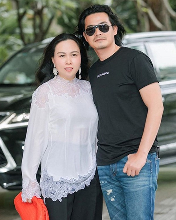 Quách Ngọc Ngoan có mối tình 6 năm với doanh nhân Phượng Chanel.
