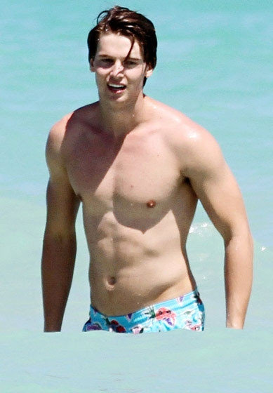 Ngắm tài tử nóng bỏng của Hollywood ảnh 9