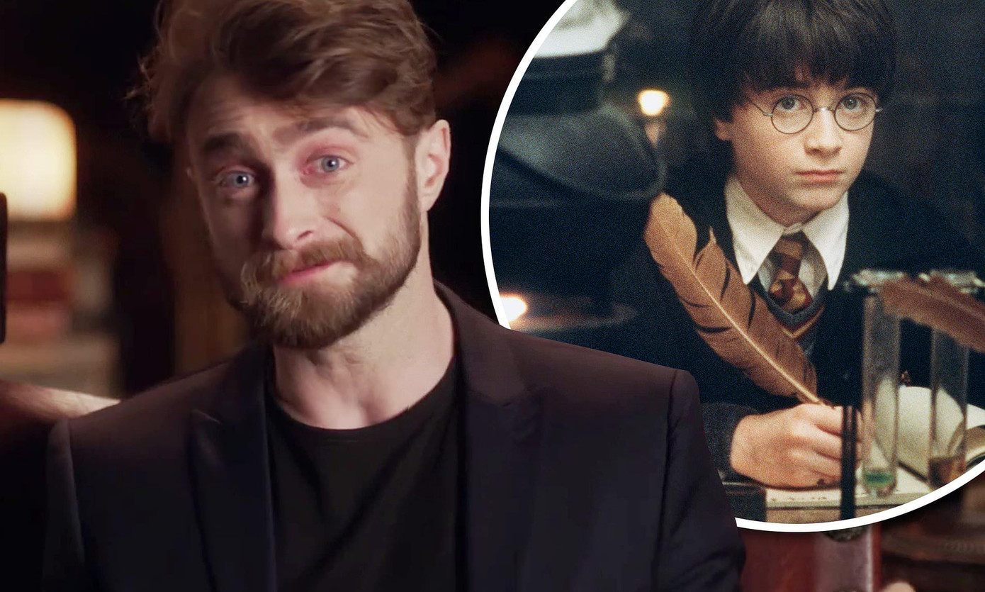 Daniel Radcliffe kiếm bộn tiền trong năm 2021. Daniel Radcliffe kiếm bộn tiền trong năm 2021.