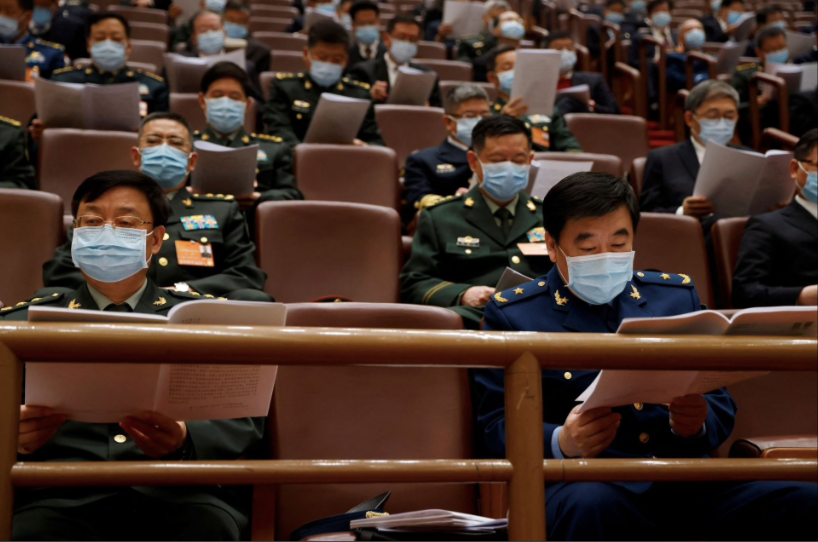 Các đại biểu quân đội Trung Quốc dự kỳ họp của quốc hội ngày 5/3. (Ảnh: Reuters) Các đại biểu quân đội Trung Quốc dự kỳ họp của quốc hội ngày 5/3. (Ảnh: Reuters)