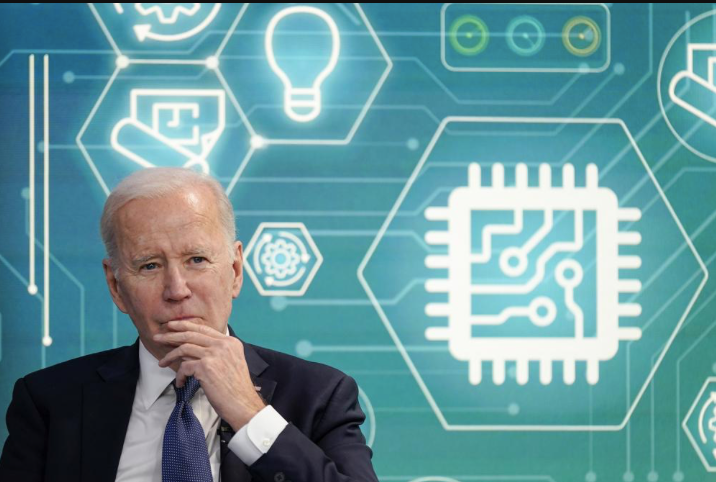 Tổng thống Mỹ Joe Biden vừa ký sắc lệnh về việc phát hành tiền điện tử. (Ảnh: AP) Tổng thống Mỹ Joe Biden vừa ký sắc lệnh về việc phát hành tiền điện tử. (Ảnh: AP)