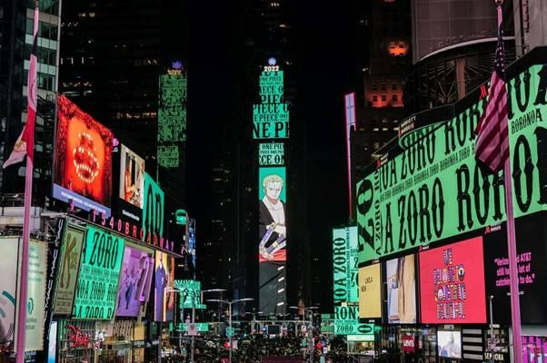 Độ phủ hoành tráng của bộ phim tại Quảng Trường Thời Đại (New York).