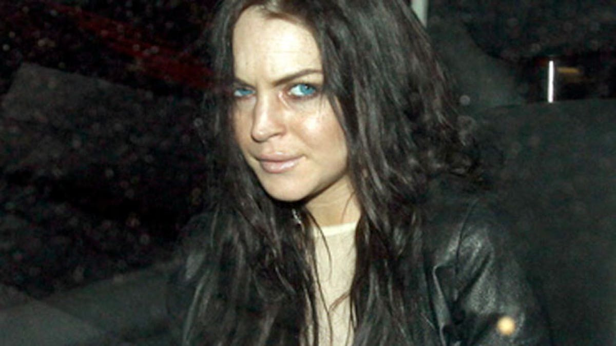 Lindsay Lohan có giai đoạn "rơi xuống đáy vực" vì nhiều biến cố. Ảnh: Fox News Lindsay Lohan có giai đoạn "rơi xuống đáy vực" vì nhiều biến cố. Ảnh: Fox News