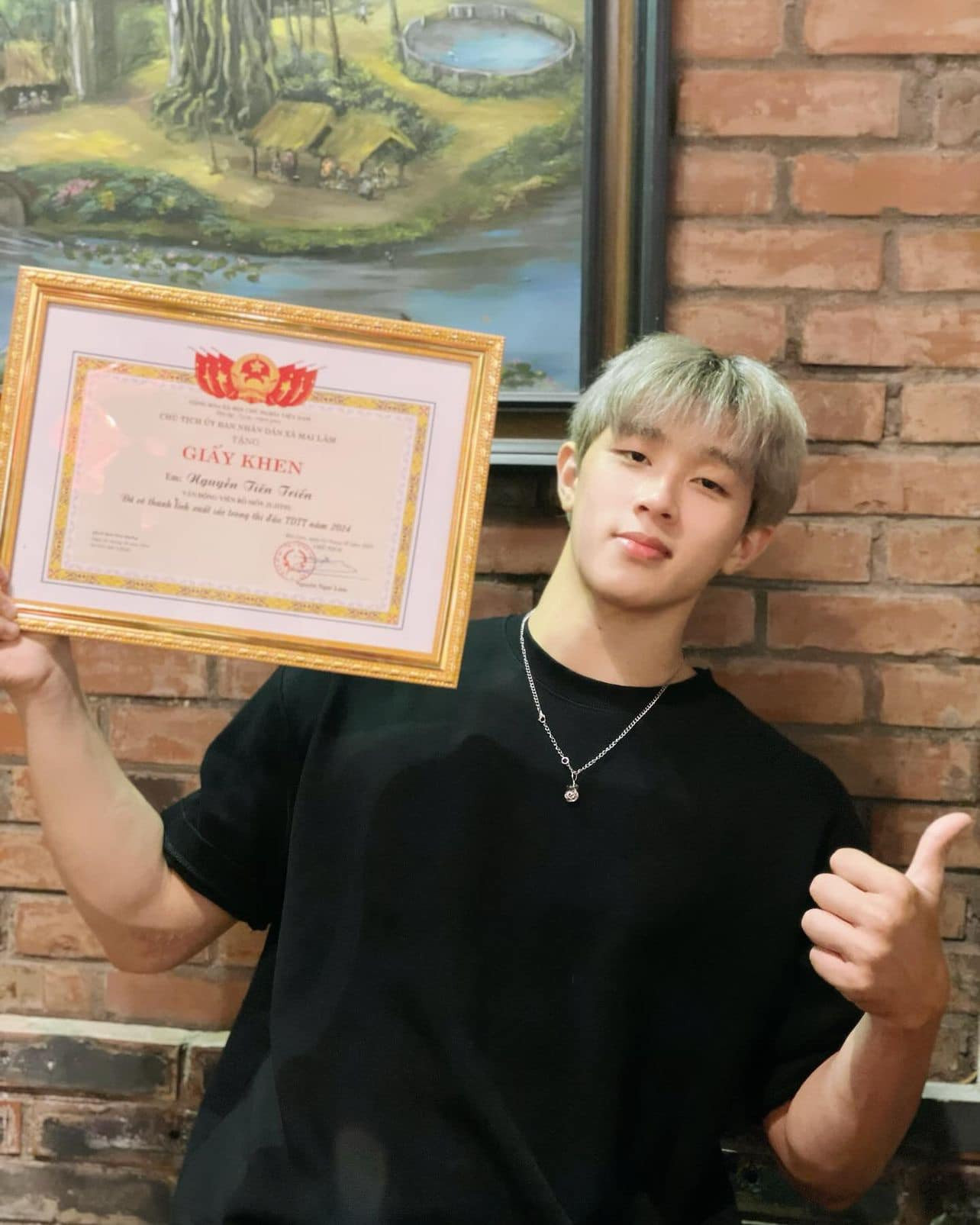 Nguyễn Tiến Triển - chàng trai đang gây sốt vì loạt thành tích thi đấu Jujitsu. Ảnh: FBNV