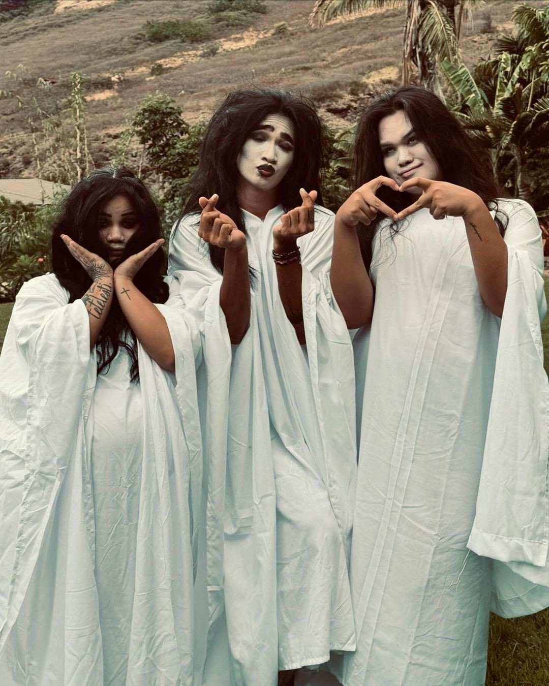 Loạt tạo hình &quot;khuấy động&quot; mùa Halloween năm nay của Bretman Rock và bạn bè. Ảnh: IGNV