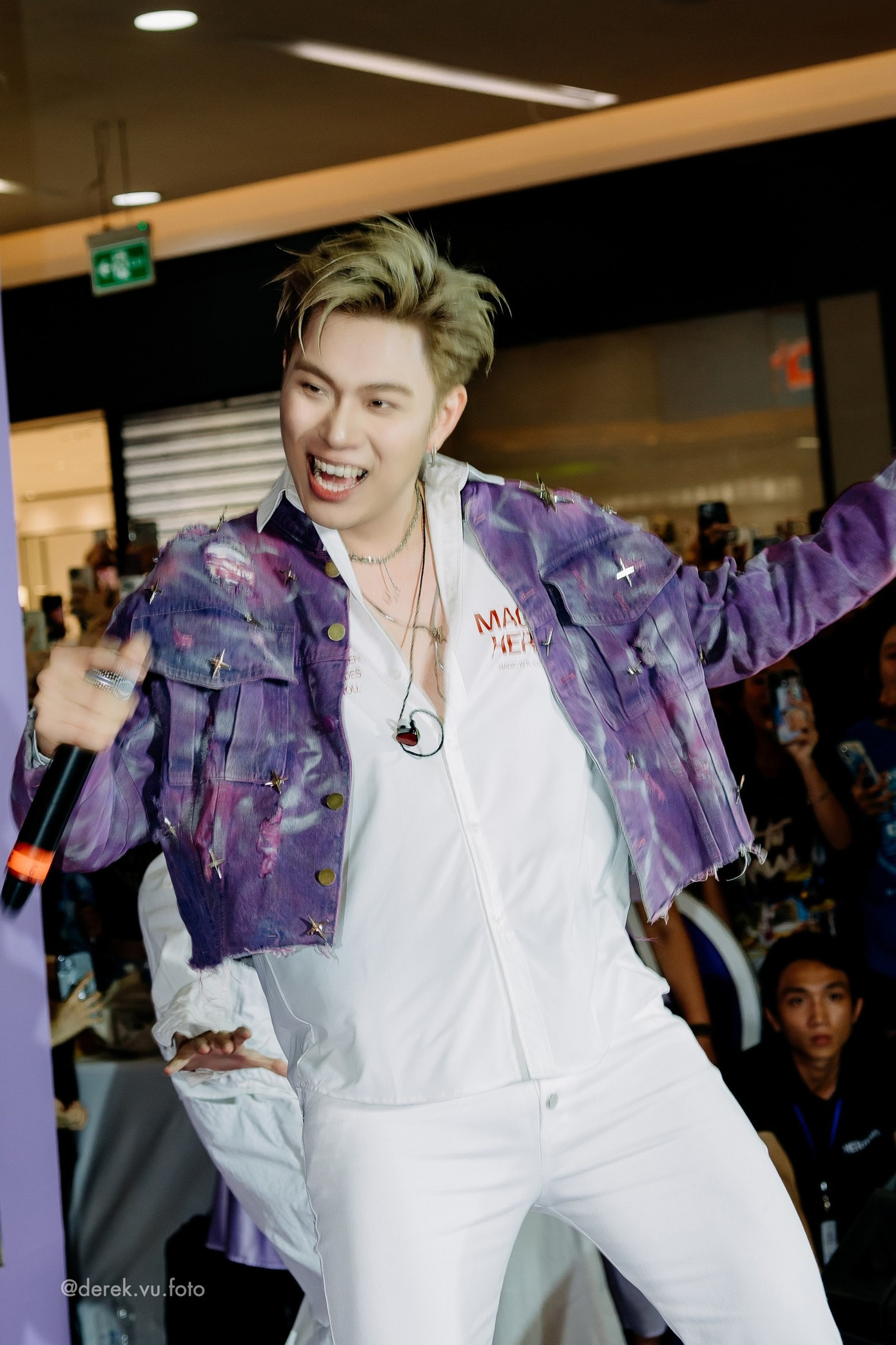 Cả phía Linh Ka và Dương Domic đều không đưa ra phản hồi về các tin đồn hẹn hò. Cả phía Linh Ka và Dương Domic đều không đưa ra phản hồi về các tin đồn hẹn hò.