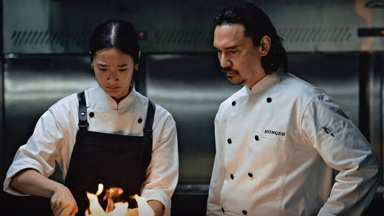 Chutimon có vai diễn ấn tượng trong Hunger. Ảnh: Netflix