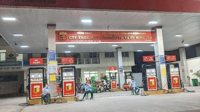 Công ty TNHH Thương mại và vận tải xăng dầu Minh Phát là một trong 4 doanh nghiệp bị Bộ Công Thương thu hồi giấy phép thương nhân phân phối Công ty TNHH Thương mại và vận tải xăng dầu Minh Phát là một trong 4 doanh nghiệp bị Bộ Công Thương thu hồi giấy phép thương nhân phân phối