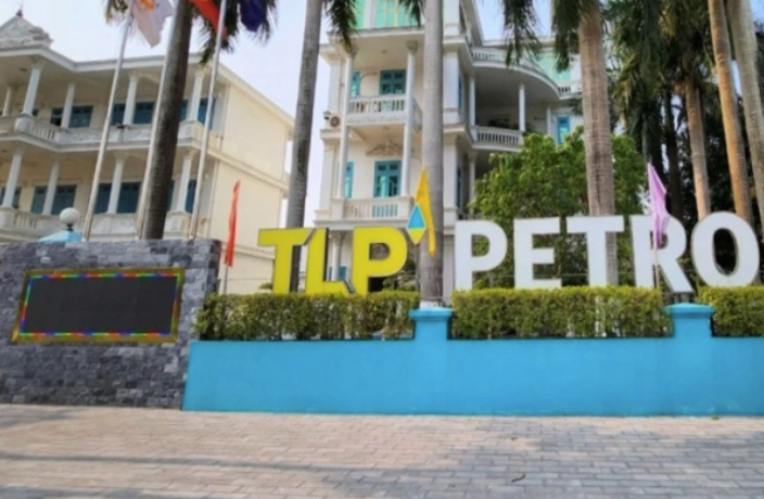 Trung Linh Phát là một trong những doanh nghiệp xăng dầu đầu mối liên tục được nhắc đến trong thời gian gần đây khi có nhiều vi phạm. Trung Linh Phát là một trong những doanh nghiệp xăng dầu đầu mối liên tục được nhắc đến trong thời gian gần đây khi có nhiều vi phạm.