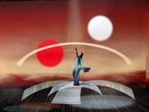 Thiết kế sân khấu của Anh Vũ cho vở diễn "Đến bờ bên kia". Ảnh: H.T