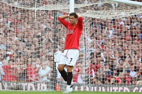 10 kết quả sốc nhất vòng mở màn Ngoại hạng Anh ảnh 5