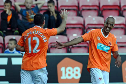 10 kết quả sốc nhất vòng mở màn Ngoại hạng Anh ảnh 7