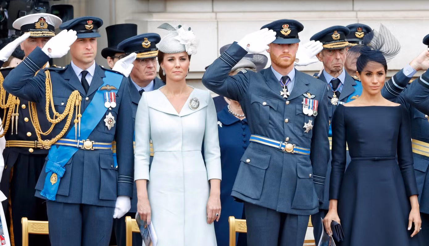 Hoàng tử Harry cùng Meghan, Hoàng tử William và Công nương Kate vào năm 2018. Ảnh: Getty Images.