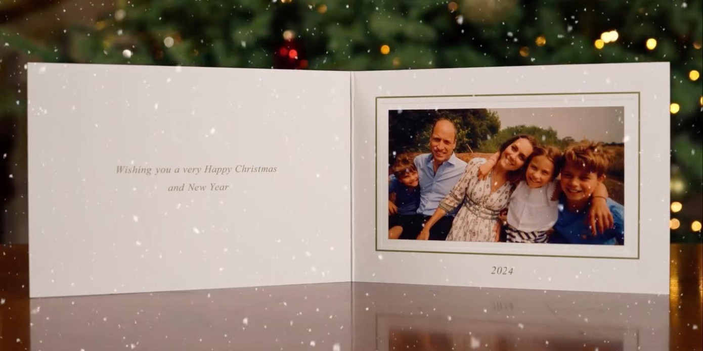 Hình ảnh về thiệp Giáng sinh của gia đình xứ Wales sau khi được chỉnh sửa. Ảnh: IG.