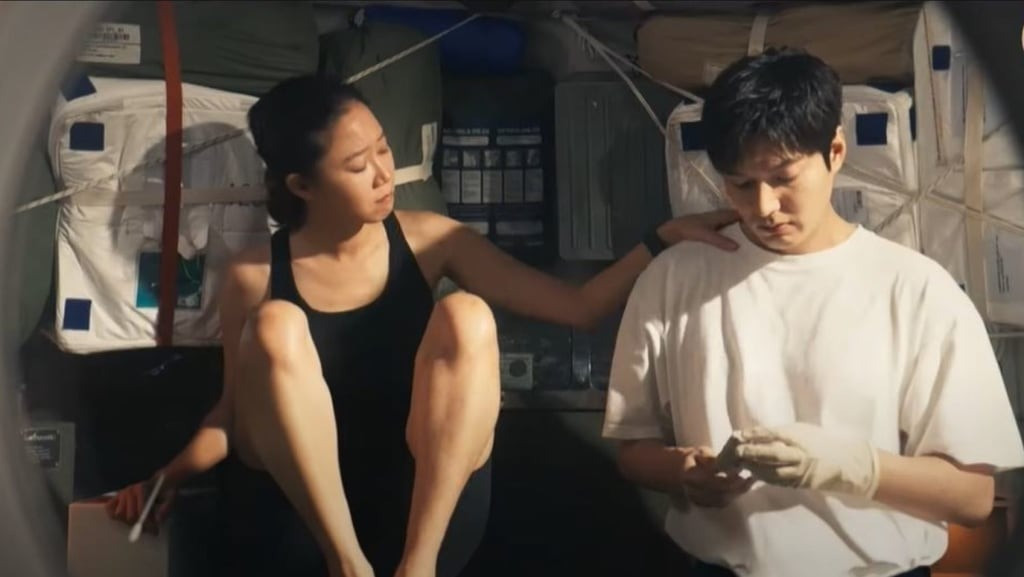 Cả Lee Min Ho với bạn diễn đều tái xuất màn ảnh nhỏ Hàn Quốc sau 5 năm vắng bóng. Ảnh: tvN. Cả Lee Min Ho với bạn diễn đều tái xuất màn ảnh nhỏ Hàn Quốc sau 5 năm vắng bóng. Ảnh: tvN.