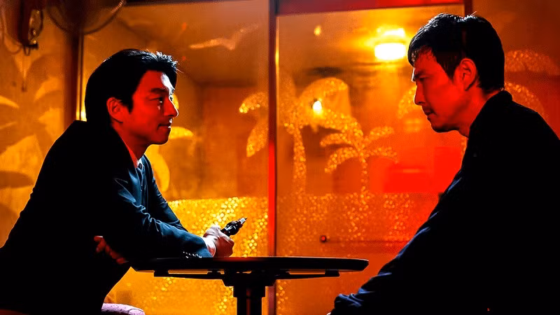 Gong Yoo là một trong những nhân vật được yêu thích nhất phần 2 dù thời lượng xuất hiện không nhiều. Ảnh: Netflix. Gong Yoo là một trong những nhân vật được yêu thích nhất phần 2 dù thời lượng xuất hiện không nhiều. Ảnh: Netflix.