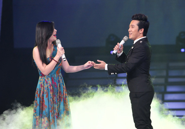 Kim Oanh và Quang Hào nói lời chia tay cuộc thi sau liveshow 3. Ảnh: LVPH