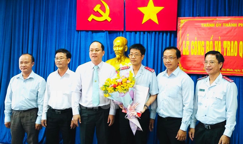 Phó Chánh Thanh tra TPHCM giữ chức Phó Bí thư Quận 8 ảnh 1