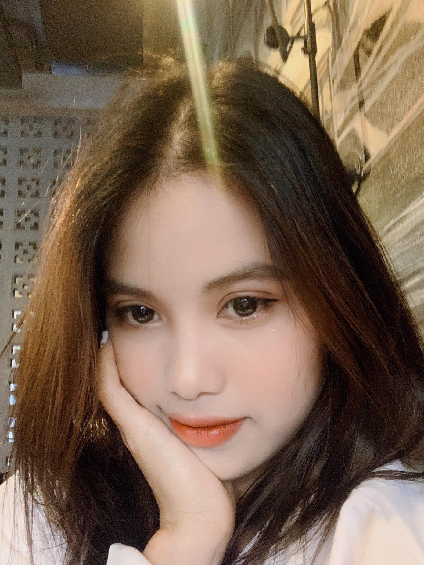 Tại SEA Games 30 cách đây 2 năm, Ánh Nguyệt cũng giành HCV đồng đội cung 1 dây nữ.