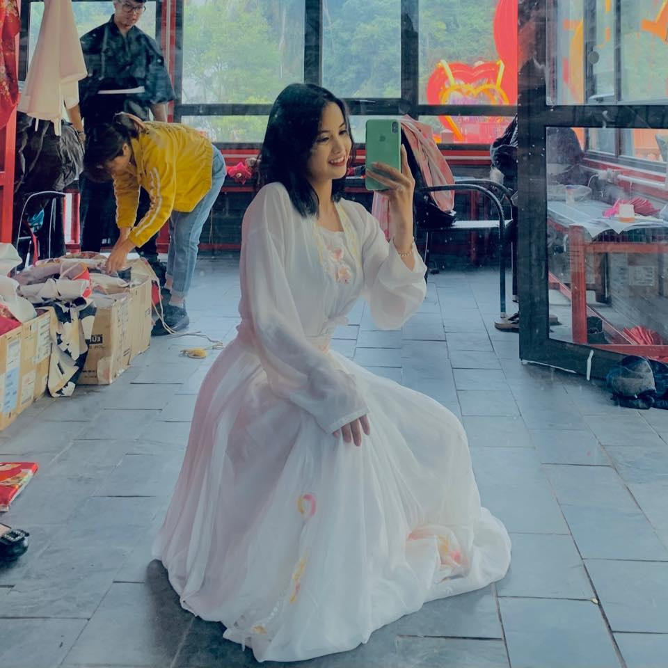 Bắt đầu sự nghiệp VĐV với môn bóng rổ năm 2016, Đỗ Thị Ánh Nguyệt đã quyết định rẽ ngang sang con đường cung thủ một năm sau đó nhờ tố chất tiềm năng. Khoảng thời gian không dài nhưng cũng chứng minh sự lựa chọn là đúng đắn khi Ánh Nguyệt thu hái được rất nhiều thành công sau đó.