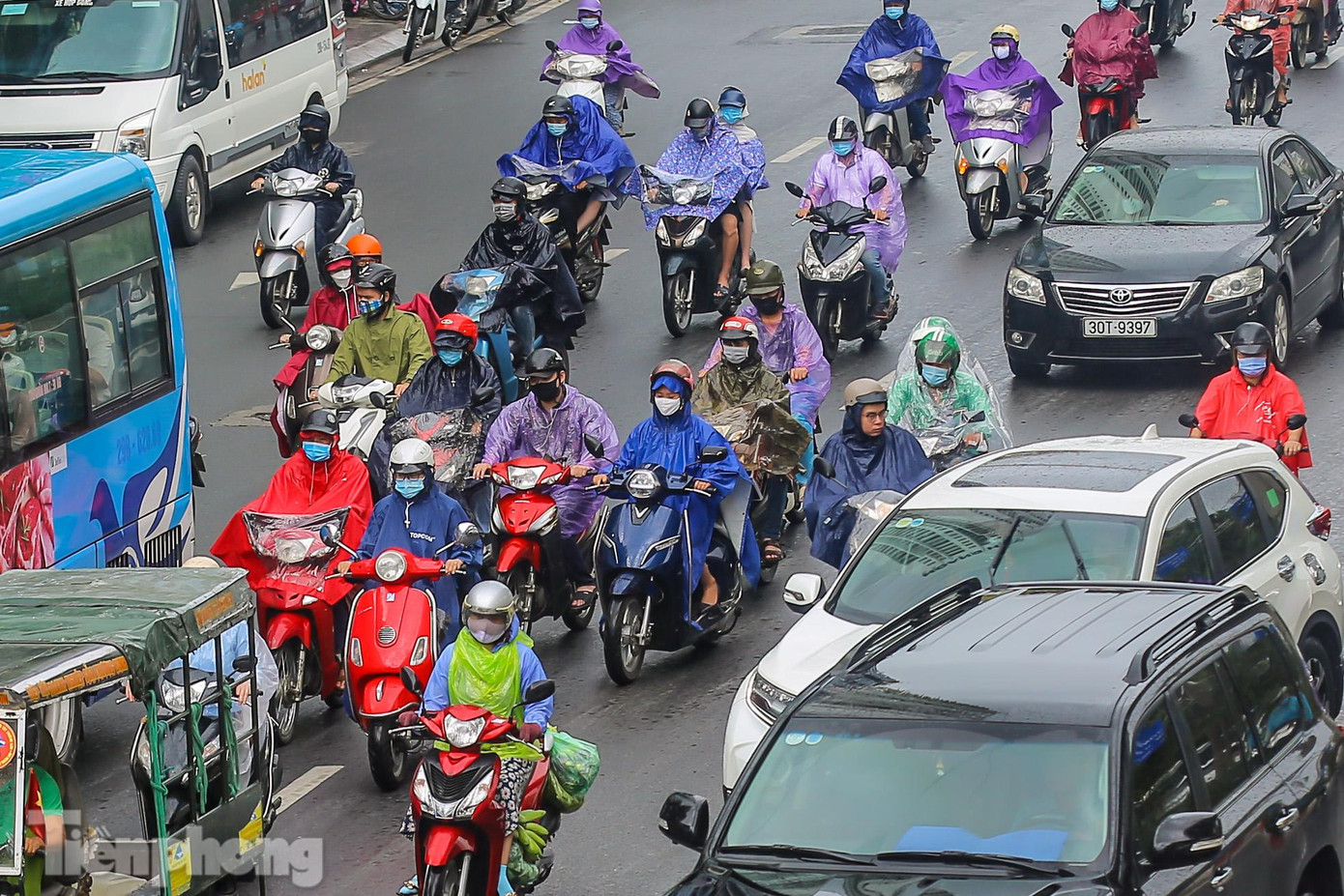 Cửa ngõ phía Nam Thủ đô, điểm "nóng" giao thông trong giờ cao điểm.