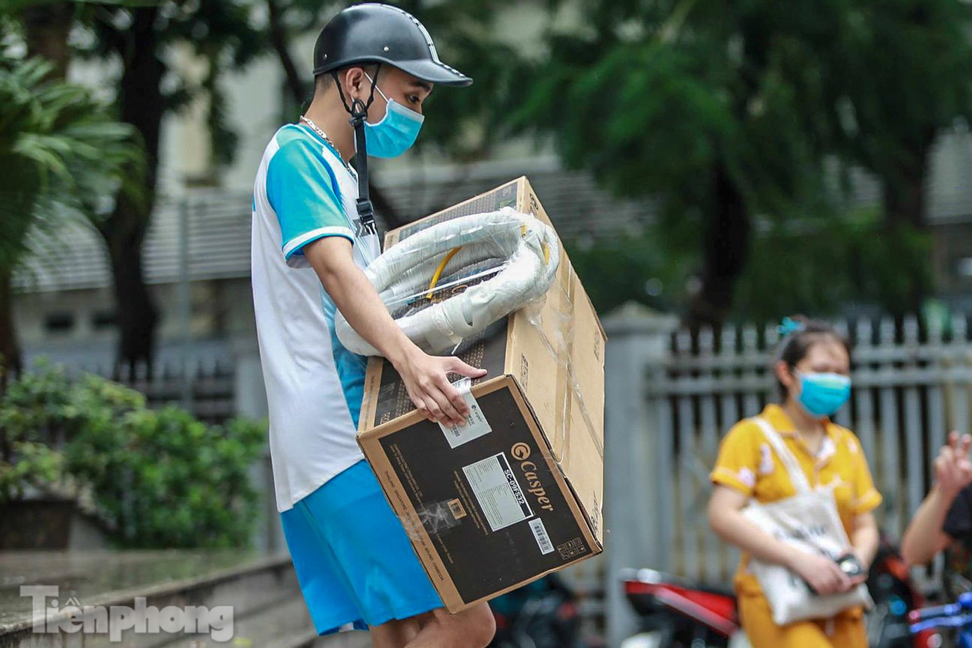 Được biết, sinh viên được yêu cầu rời ra khỏi KTX trước ngày 30/7.