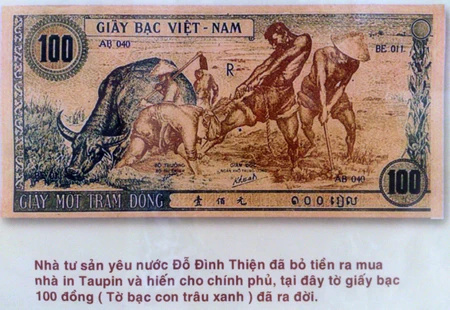 Tờ giấy bạc 100 đồng (tờ bạc con trâu xanh) đầu tiên của Việt Nam 