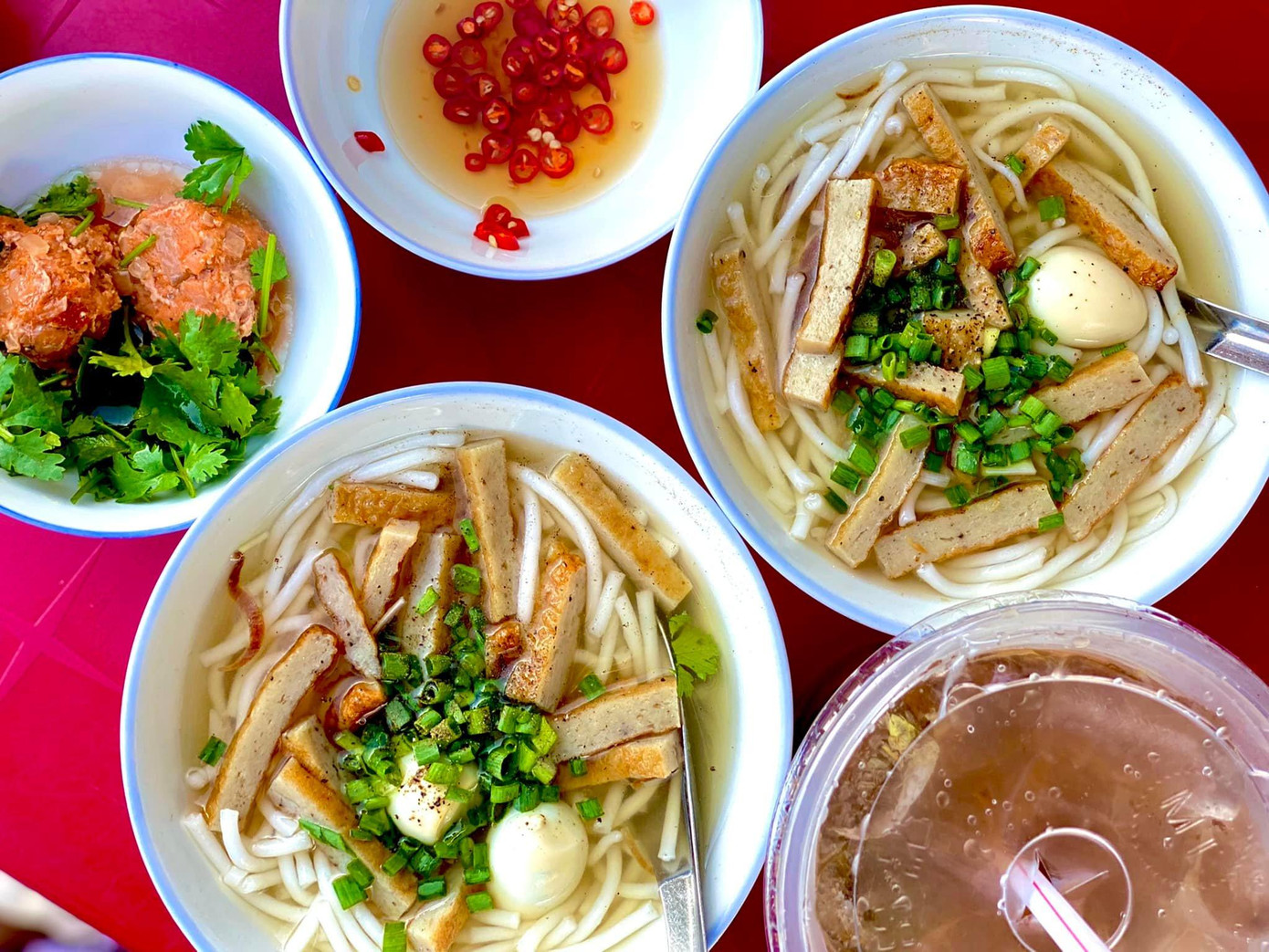 Những món ngon khó cưỡng khi bạn ghé thăm đảo. Ảnh: Internet Những món ngon khó cưỡng khi bạn ghé thăm đảo. Ảnh: Internet