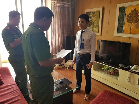 Bộ Công an triệt phá đường dây đánh bạc 'khủng' 2.000 tỷ ảnh 3