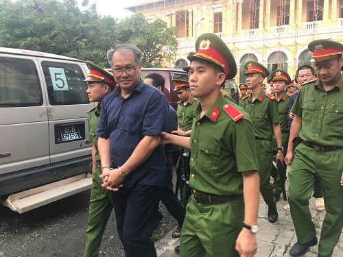 Đại án Ngân hàng Xây dựng:Tòa triệu tập người 'thoát tội' nhờ luật mới ảnh 1