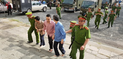 Xử đại án ngân hàng VNCB, tòa triệu tập hơn 200 người liên quan ảnh 3