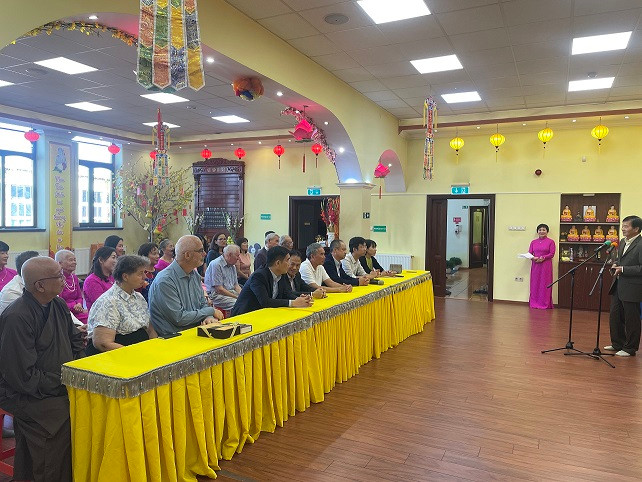 Hungary là địa bàn đầu tiên tại châu Âu được triển khai xây dựng tủ sách.