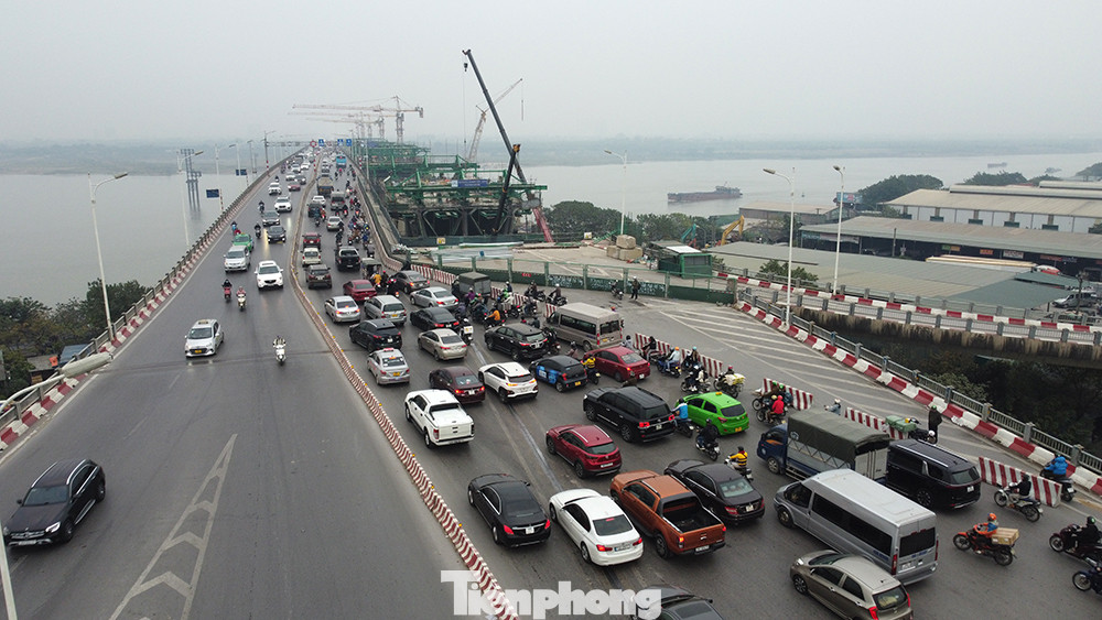 Công trình hứa hẹn sẽ đảm bảo năng lực thông hành cho đường vành đai 2 hoàn thiện cả đường dưới thấp và đường trên cao.
