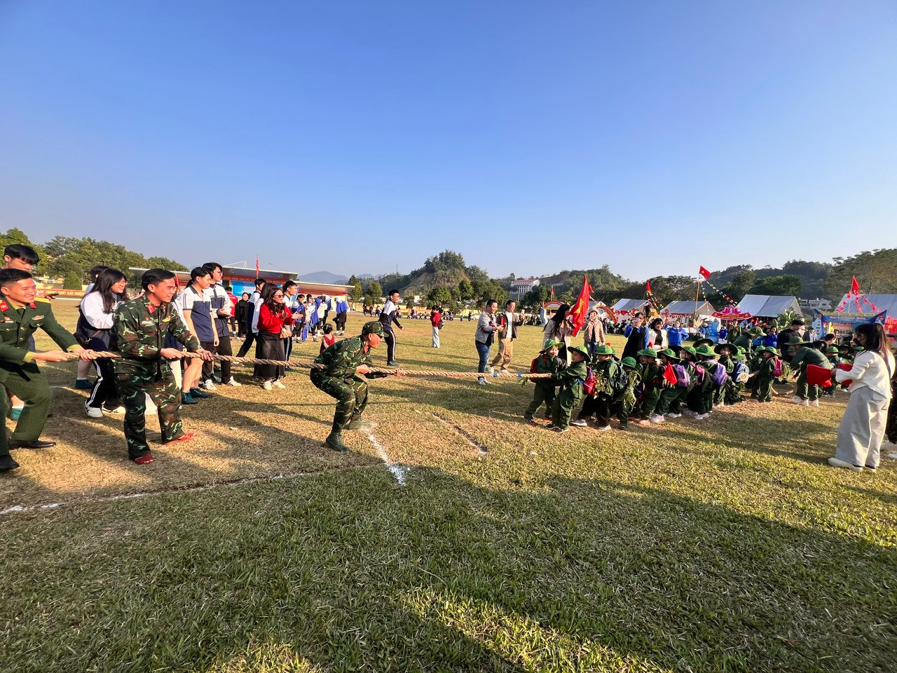 Chương trình Hội trại thanh niên do Tỉnh Đoàn Bắc Kạn với nhiều hoạt động ý nghĩa.