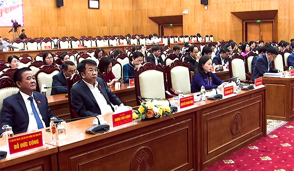 HĐND tỉnh Thái Nguyên khóa XIV tổ chức kỳ họp thứ 23 trong các ngày 9-10/12. HĐND tỉnh Thái Nguyên khóa XIV tổ chức kỳ họp thứ 23 trong các ngày 9-10/12.