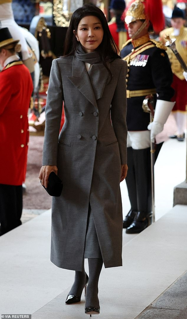 Các chuyên gia tin rằng bà Kim áp dụng các phương pháp làm đẹp thẩm mỹ không xâm lấn để giữ gìn vẻ ngoài "không tuổi". Ảnh: Reuters/Getty Images. Các chuyên gia tin rằng bà Kim áp dụng các phương pháp làm đẹp thẩm mỹ không xâm lấn để giữ gìn vẻ ngoài "không tuổi". Ảnh: Reuters/Getty Images.