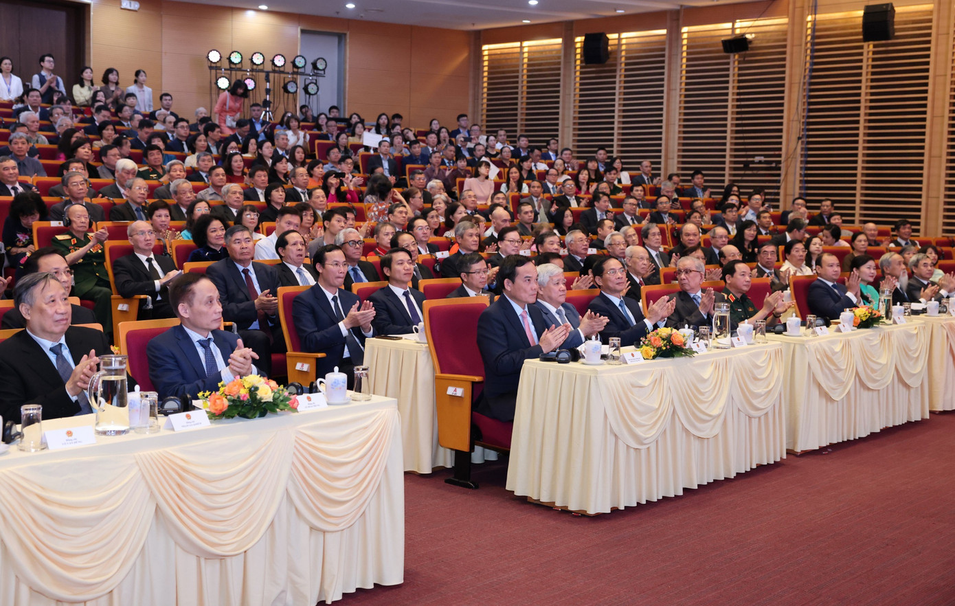 Lễ kỷ niệm 70 năm Hiệp định Geneve tại Hà Nội. (Ảnh: Nhật Minh) Lễ kỷ niệm 70 năm Hiệp định Geneve tại Hà Nội. (Ảnh: Nhật Minh)