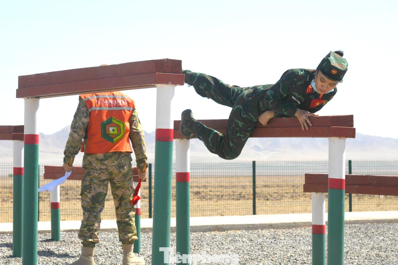 Thùy Dung trong một nội dung thi đấu tại Army Games 2021