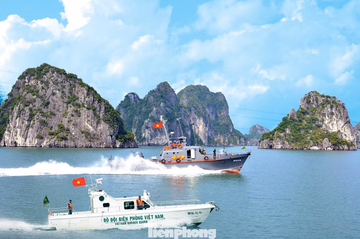 Tuổi trẻ các hải đoàn, hải đội Biên phòng đã xung kích trong nhiệm vụ xua đuổi, bắt giữ hàng ngàn lượt tàu thuyền nước ngoài xâm nhập, khai thác trộm hải sản. Thường xuyên tuyên truyền, vận động quần chúng nhân dân, chấp hành nghiêm chủ trương, đường lối của Đảng, chính sách, pháp luật của Nhà nước, các quy chế, quy định ở khu vực biên giới; vận động ngư dân tiếp tục ra khơi, bám biển khẳng định chủ quyền lãnh thổ.