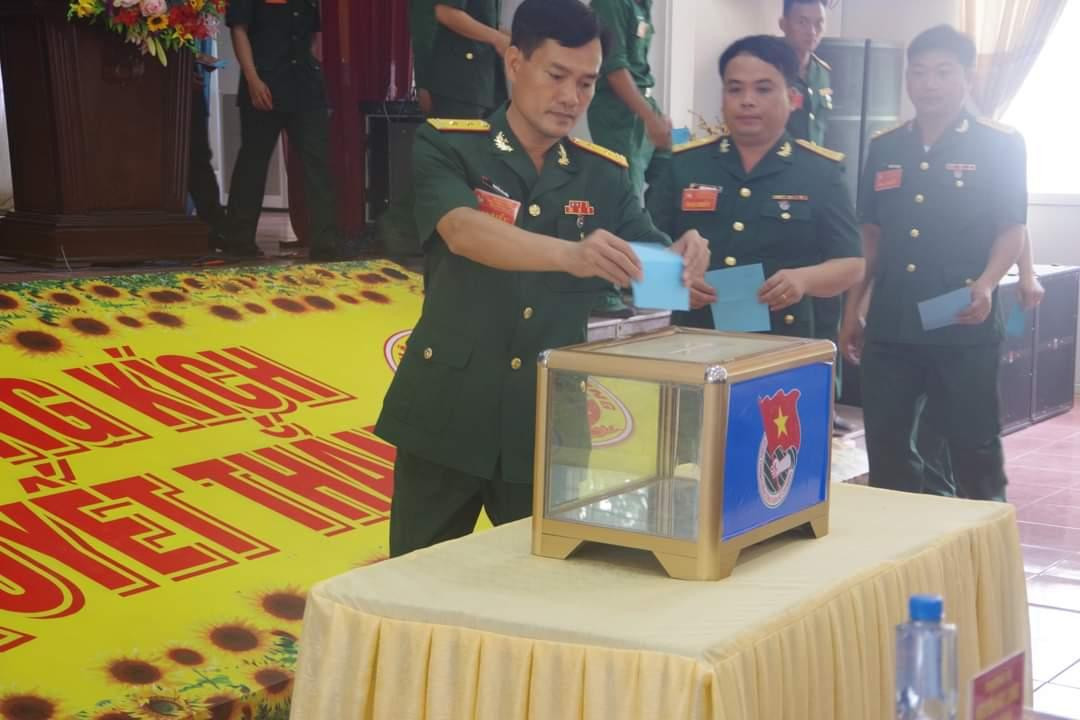 Đại hội bỏ phiếu bầu Ban chấp hành nhiệm kỳ mới