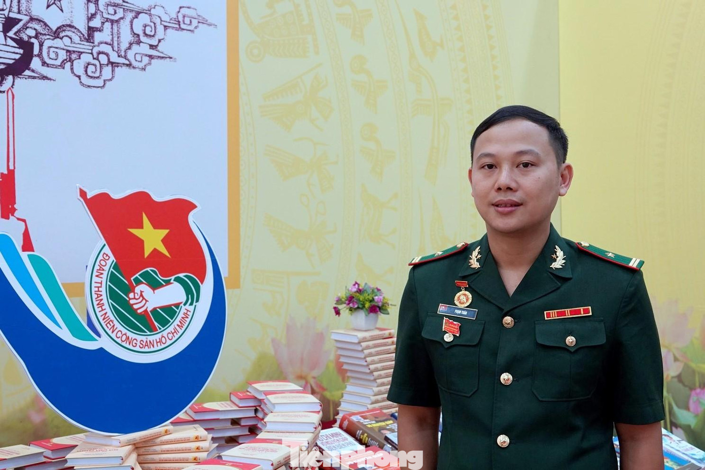 Thiếu tá Phạm Tuân. Ảnh: Nguyễn Minh Thiếu tá Phạm Tuân. Ảnh: Nguyễn Minh