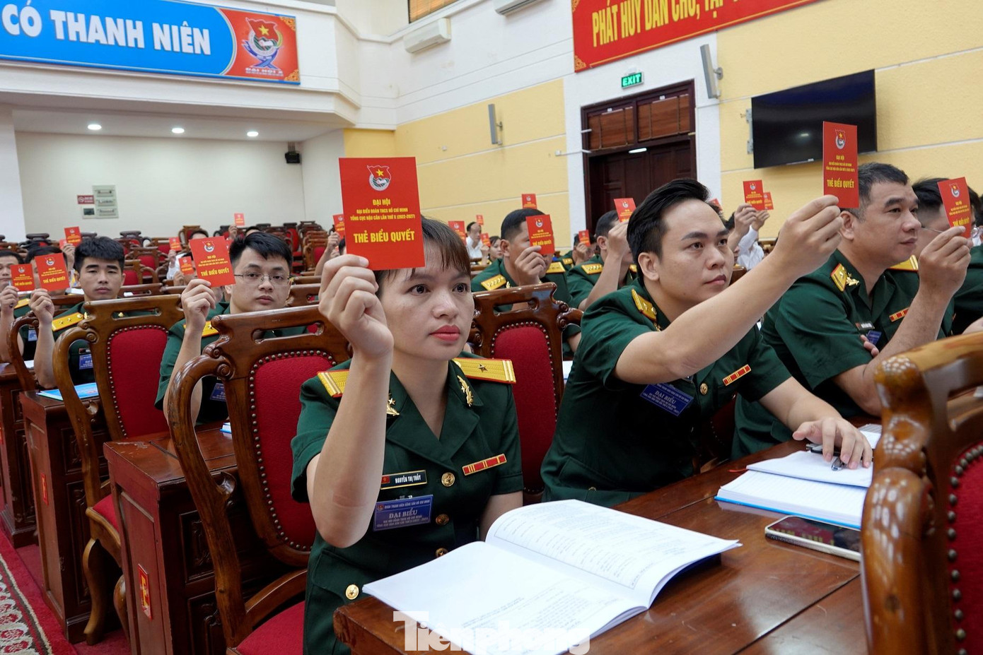 Biểu quyết tại ĐH Biểu quyết tại ĐH