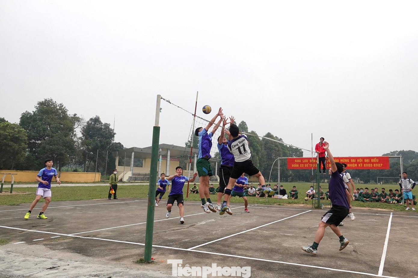 Tuổi trẻ nhà trường giao lưu thể thao chào mừng đại hội, chiều 9/3 Tuổi trẻ nhà trường giao lưu thể thao chào mừng đại hội, chiều 9/3