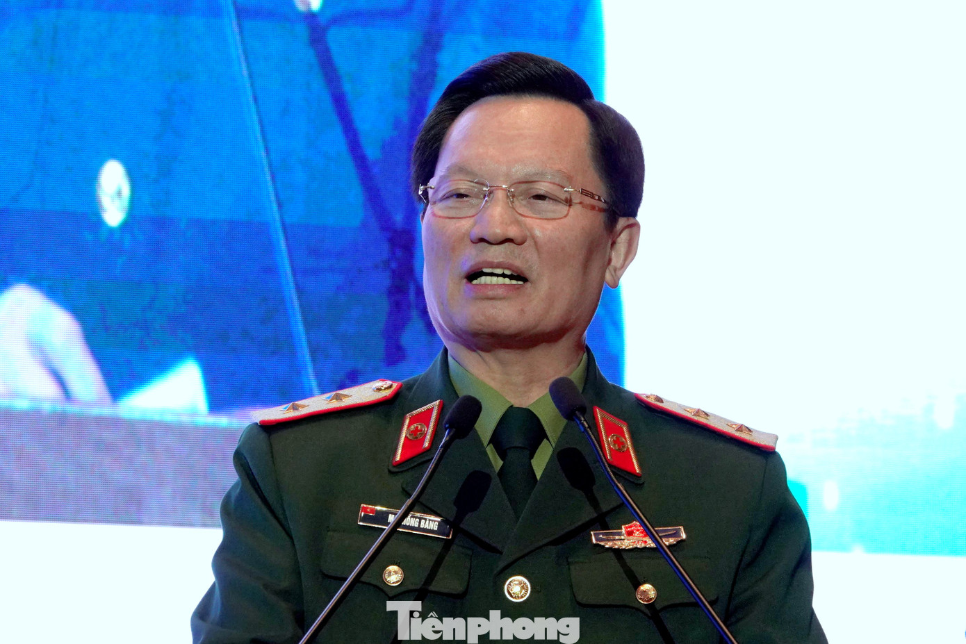 Trung tướng, GS.TS Mai Hồng Bàng - Giám đốc Bệnh viện Trung ương Quân đội 108. Ảnh: Nguyễn Minh Trung tướng, GS.TS Mai Hồng Bàng - Giám đốc Bệnh viện Trung ương Quân đội 108. Ảnh: Nguyễn Minh