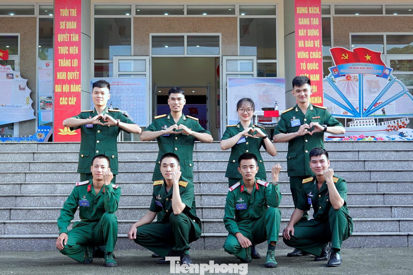 Các đại biểu tham gia đại hội thể hiện quyết tâm hoàn thành xuất sắc các chỉ tiêu, nhiệm vụ trong giai đoạn 2022-2027. Ảnh: Nguyễn Minh Các đại biểu tham gia đại hội thể hiện quyết tâm hoàn thành xuất sắc các chỉ tiêu, nhiệm vụ trong giai đoạn 2022-2027. Ảnh: Nguyễn Minh