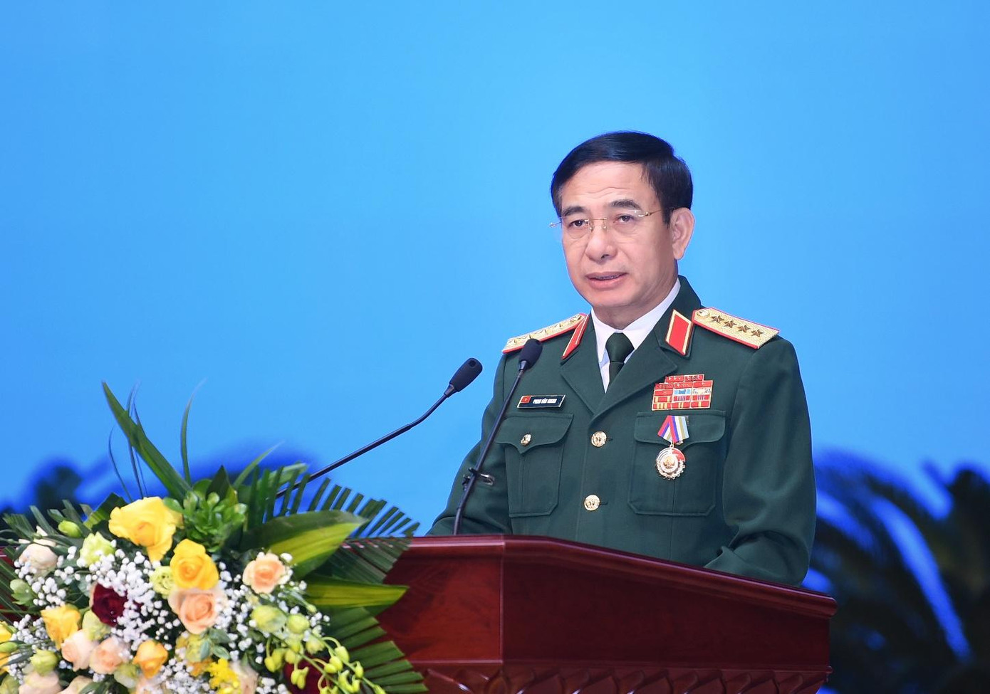 Đại tướng Phan Văn Giang - Bộ trưởng Bộ Quốc phòng Việt Nam phát biểu tại buổi lễ Đại tướng Phan Văn Giang - Bộ trưởng Bộ Quốc phòng Việt Nam phát biểu tại buổi lễ