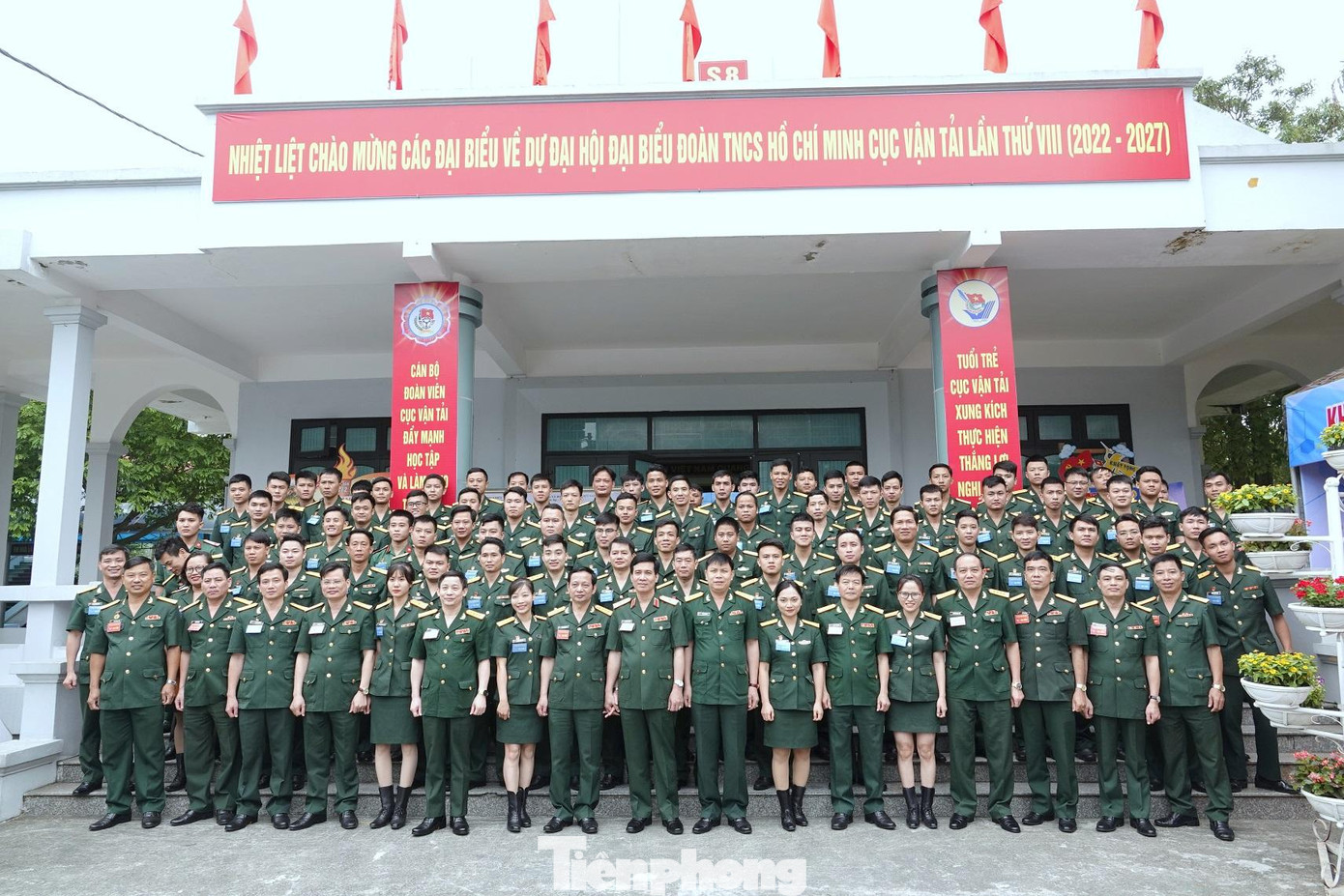 Các đại biểu về dự đại hội